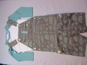Ensemble salopette et t-shirt, 6 mois