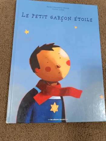 Livre le petit garçon étoile