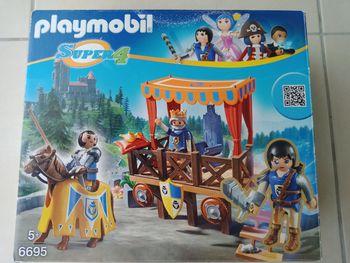 Playmobil Super 4 Tribune royale avec Alex
