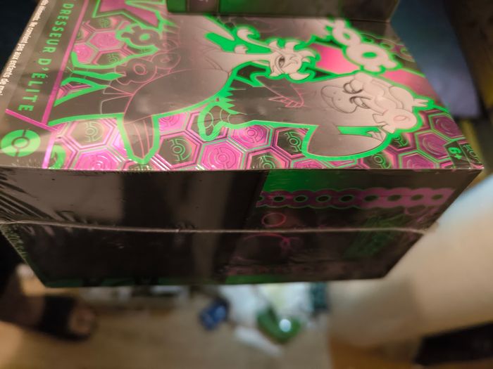 Coffret dresseur d'élite ETB + pack coffret lot de 6 booster fable nébuleuse Pokémon écarlate et violet AB - photo numéro 3