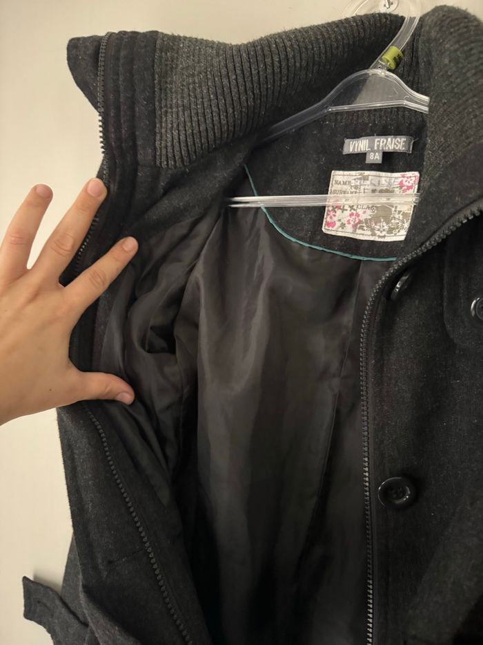 🧥 trench court - gris foncé - fille - 8 ans -vinyl fraise - bon état - photo numéro 7