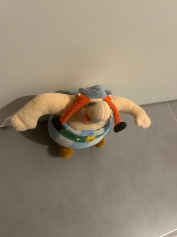 Peluche obélisque TBE