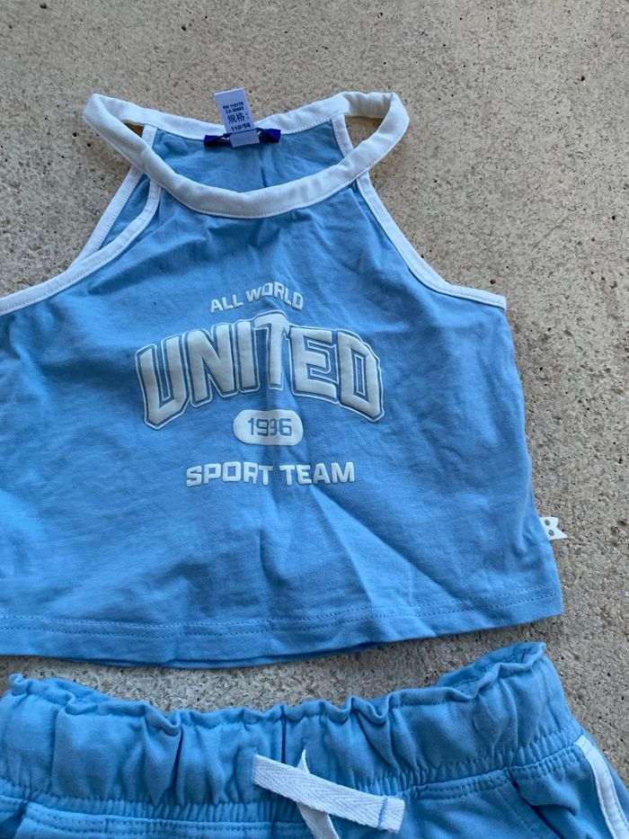 Ensemble okaidi bleu et blanc - photo numéro 2