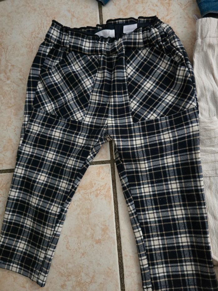 Lot 12 mois pyjama pantalons veste jeans body - photo numéro 6
