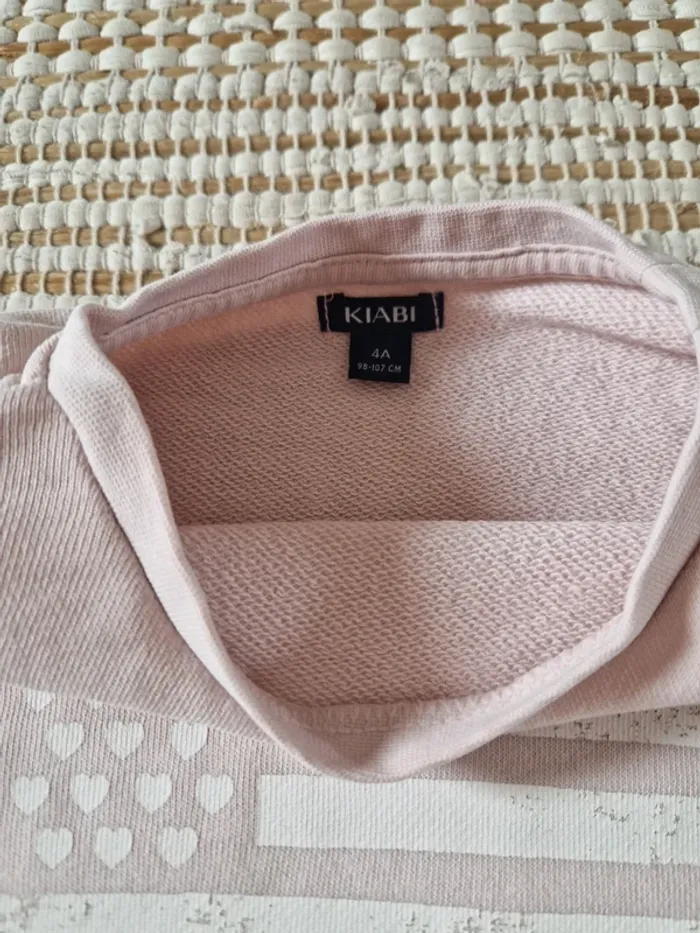 👚 Sweat rose fille - 4 ans 👧 - photo numéro 3