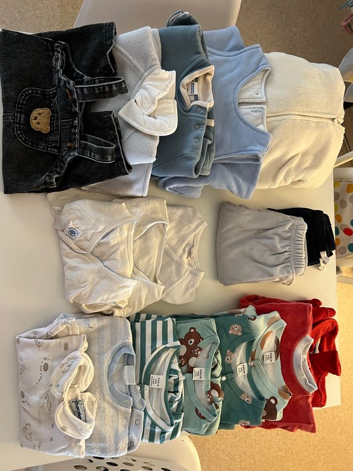 Lot vêtement garçon 3-6 mois