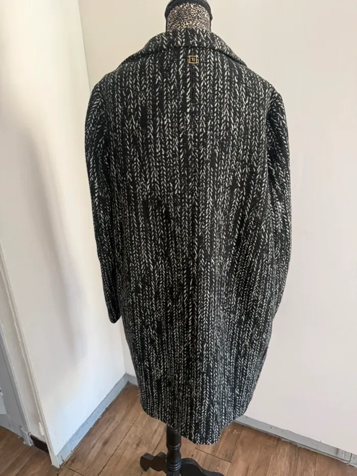 Manteau Trussardi Jeans – Pied-de-poule – Taille 38 – Très bon état - photo numéro 4