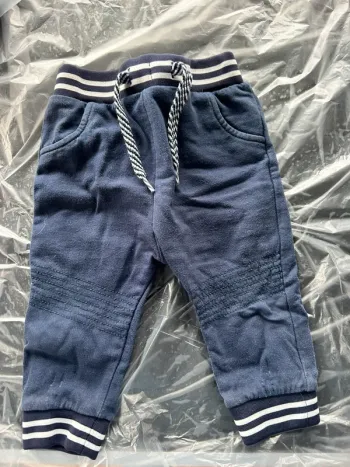 Pantalon bleu marine 12 mois