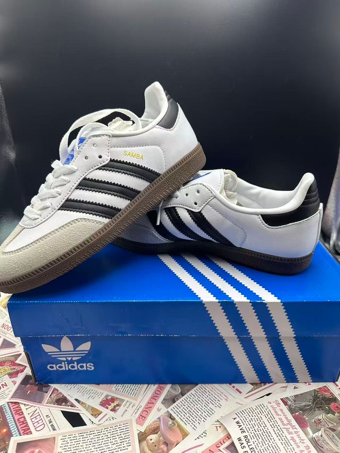 adidas Originals SAMBA OG Baskets - Taille 42 - photo numéro 2