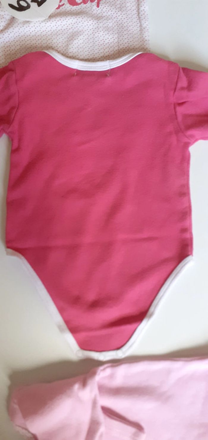 Lot de 3 bodies coton lee cooper manches longues 6 mois fille - photo numéro 8
