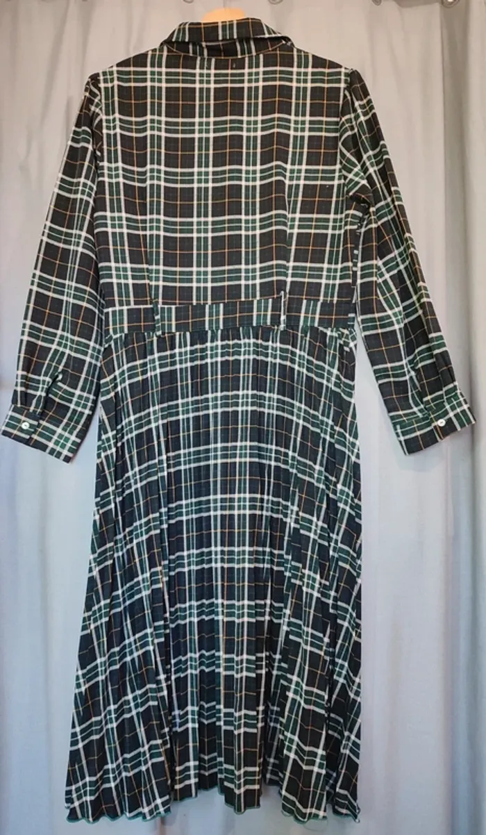 Robe longue à carreaux verte 🌿 style cottagecore - photo numéro 6