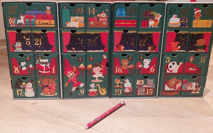 Stylo Collector Legami  Noël 2025 - photo numéro 3