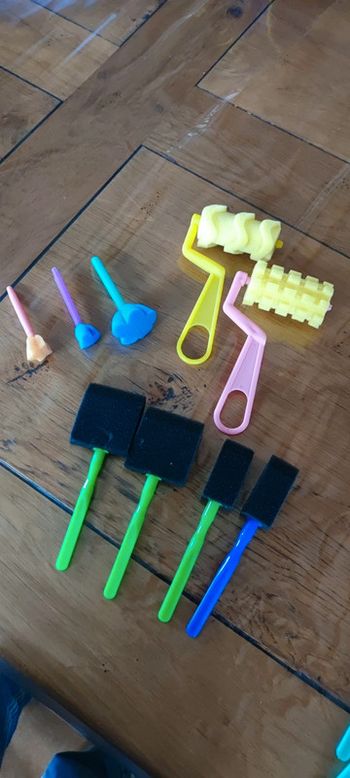 Lot éponges à peindre pour enfants