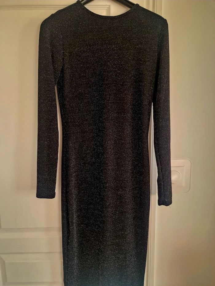Robe longue noir moulante pailleté argent - photo numéro 4