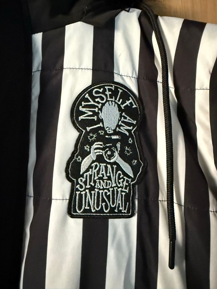 Manteau à capuche beetlejuice - photo numéro 8