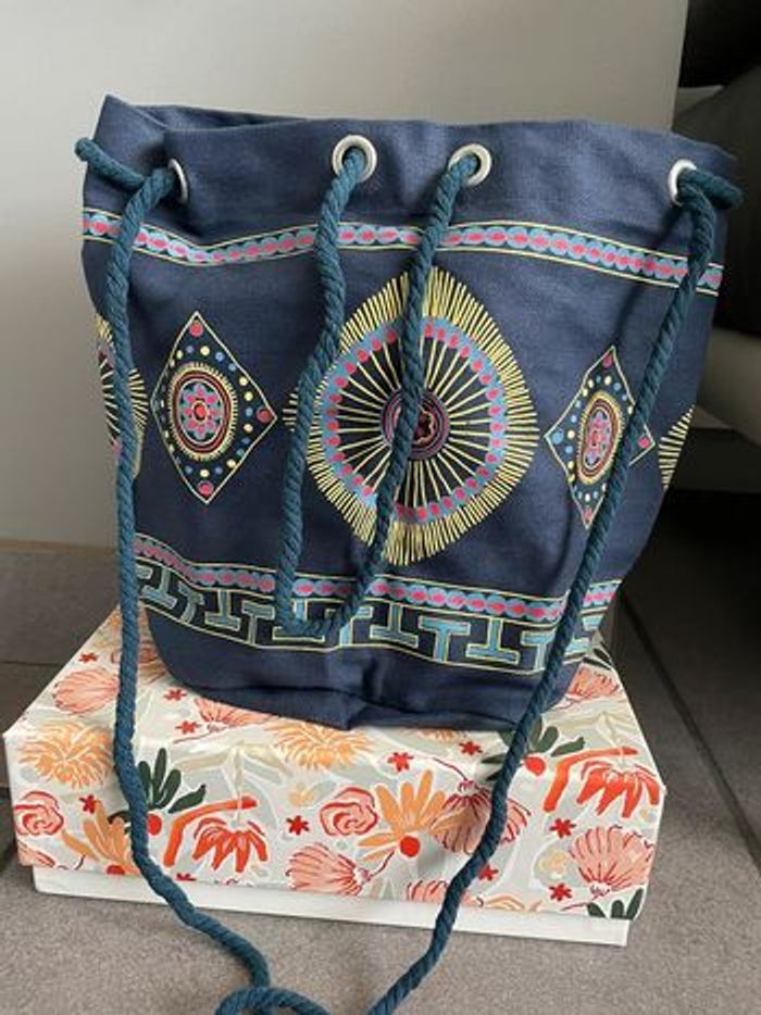 Antik Batik sac