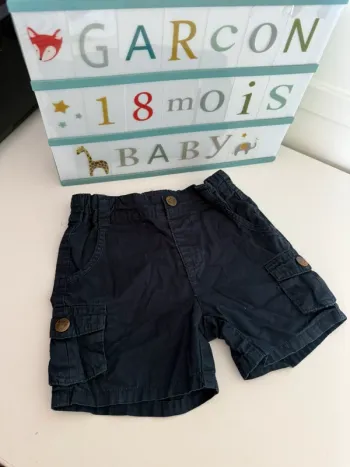 Short 18 mois