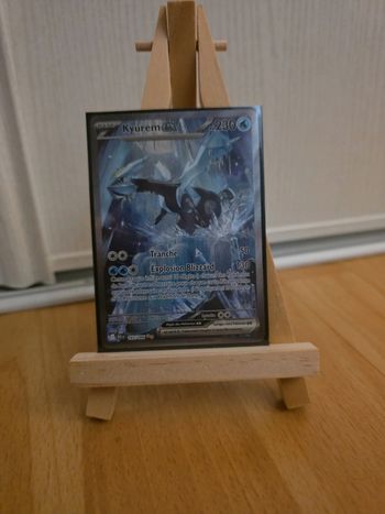 Carte Pokemon KYUREM 165/086 Ex FR NEUF