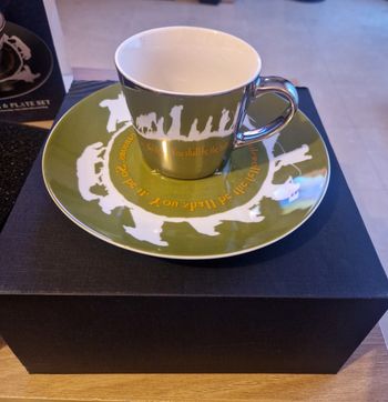 Coffret  , tasse / mug  , collector  , le seigneur des anneaux , spécial édition  collector porcelaine