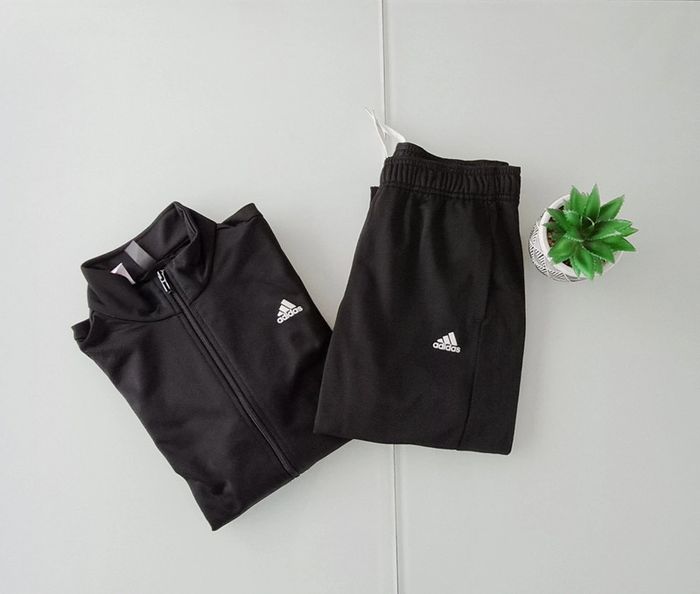 Ensemble Adidas