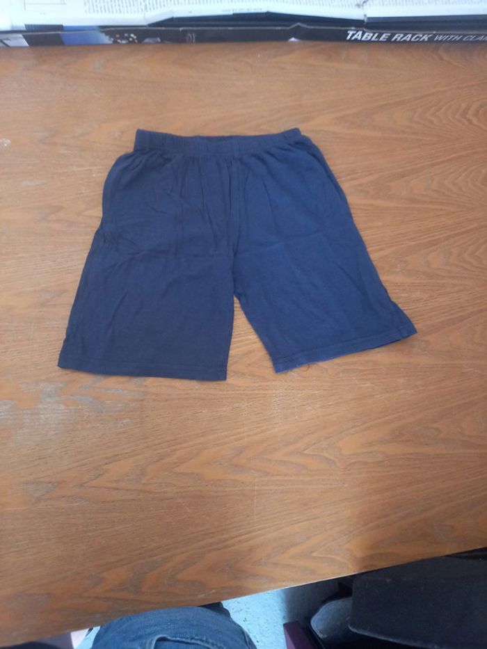 Short 8 ans