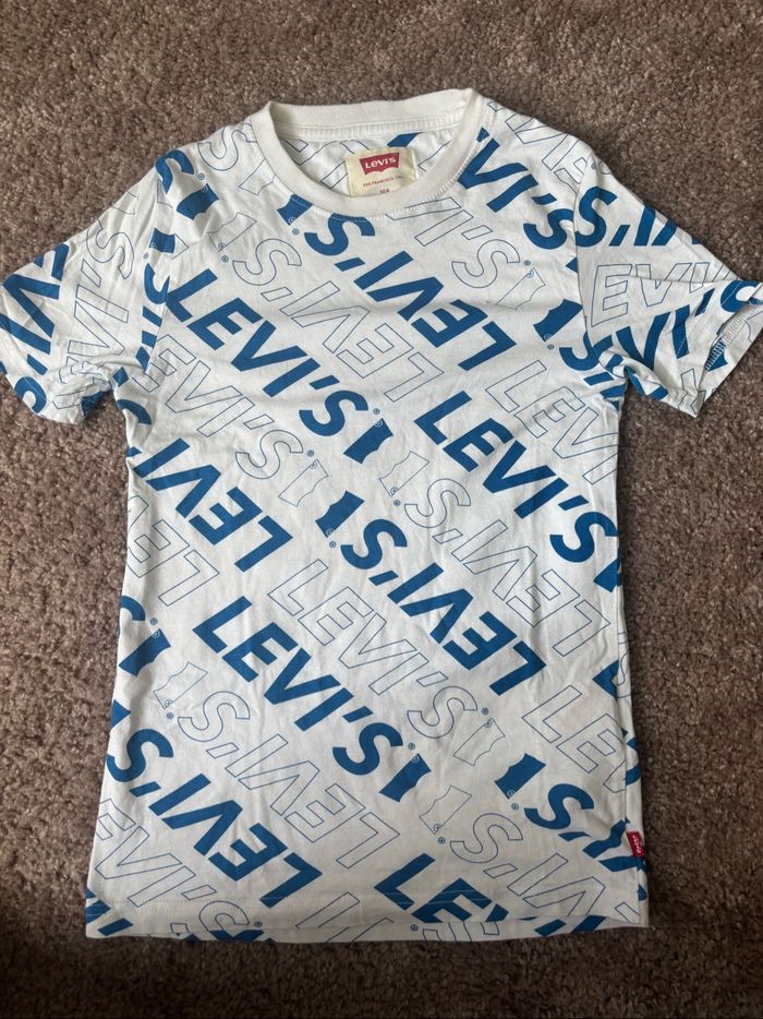 T shirt levi’s