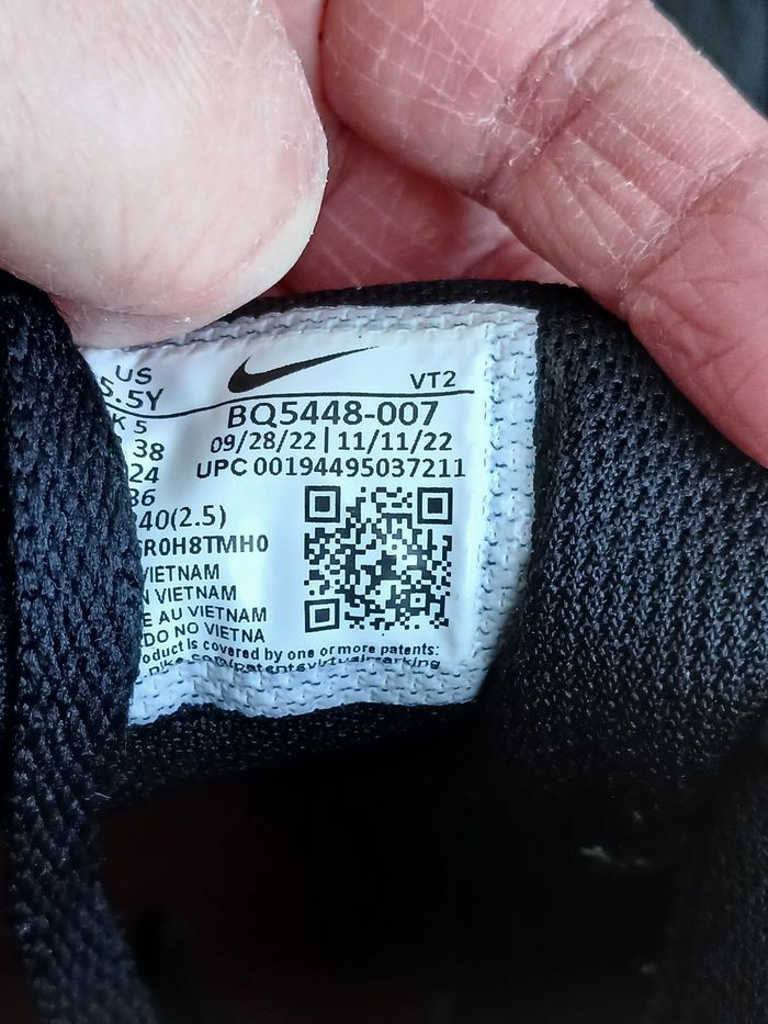 Baskets Nike pointure 38 - photo numéro 8