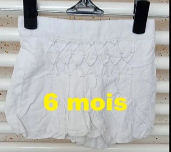 Jupe blanche liseré argenté brillant Obaïbi Taille 6 mois