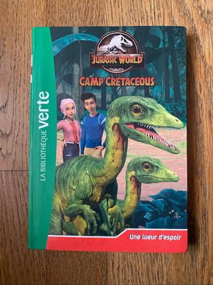 Livre Jurassic World Camp Cretaceous Une lueur d’espoir