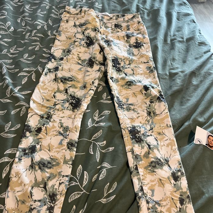 Pantalon.