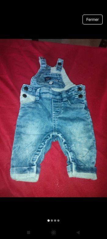 Très belle salopette bébé e4