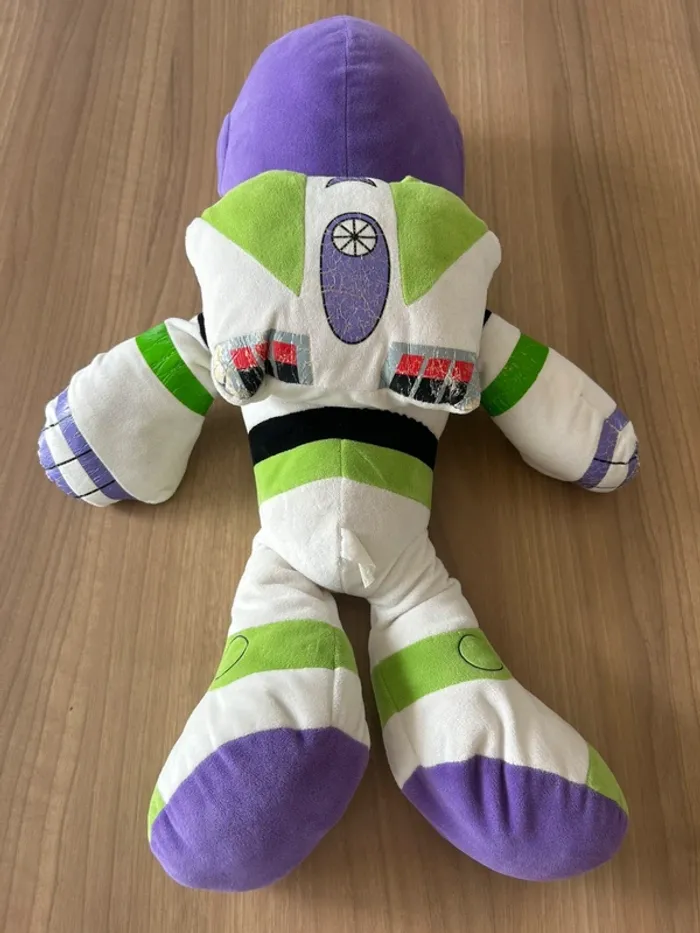 Très grande peluche buzz l’éclair toy story - photo numéro 5