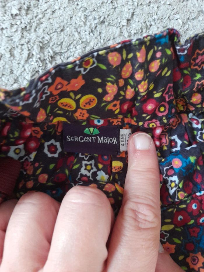 Jupe fleurie - photo numéro 3