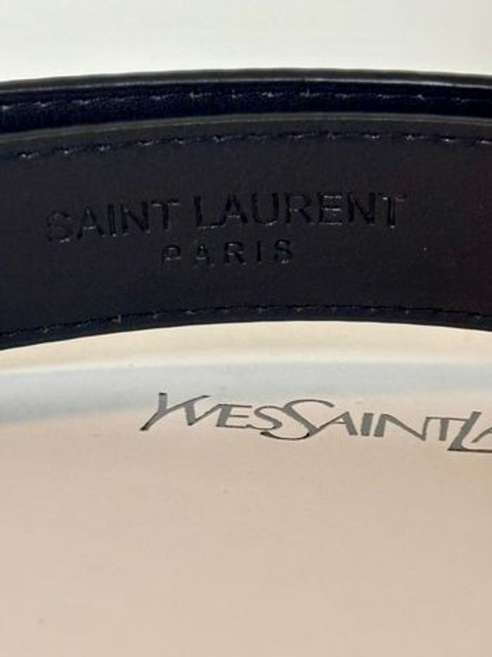 Ceinture Yves Saint Laurent cuir noir 100 cm – boucle dorée - photo numéro 2