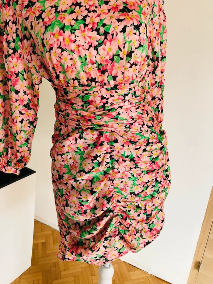 Robe chic Zara neuve taille M - photo numéro 7
