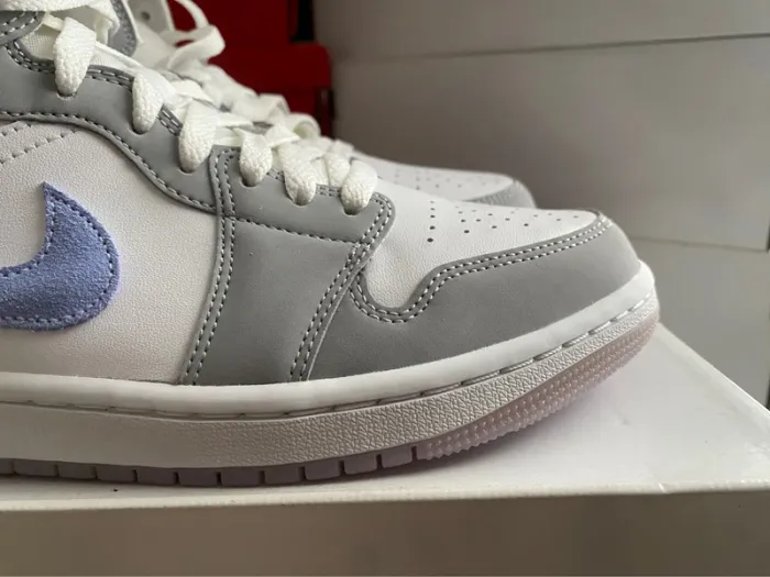 Jordan 1 mid wmns wolf grey - photo numéro 4