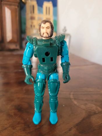 Vends figurine visionaries vintage (manque accessoires)