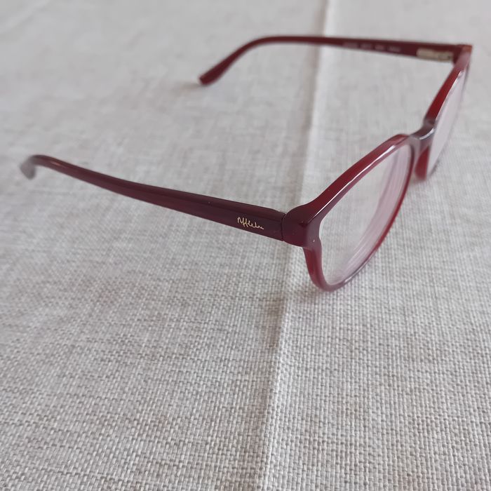Faby27800 Monture lunettes Afflelou modèle Gaëlle Couleur : bordeaux - photo numéro 3
