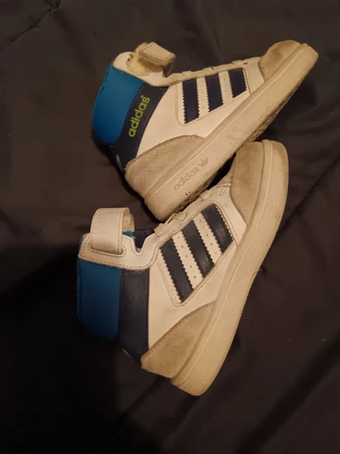 Basket adidas - photo numéro 3