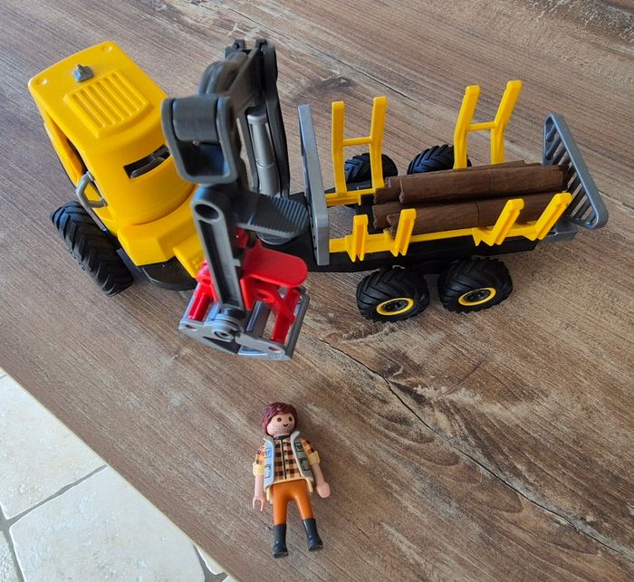 PLAYMOBIL 6813 Porteur avec Bûcheron - photo numéro 4