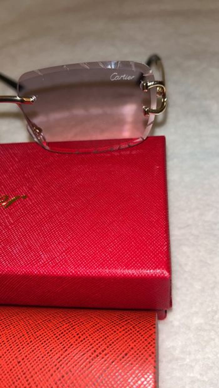 Cartier carré rose - photo numéro 2