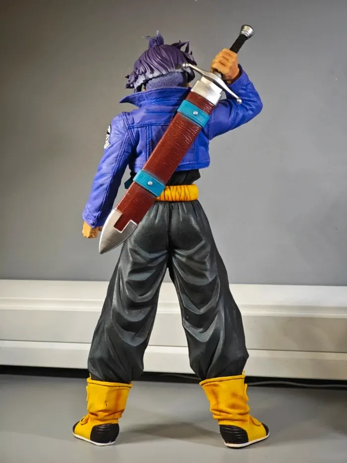 Figurine Dragon Ball Z : Mirai Trunks 42cm sans boîte - photo numéro 4