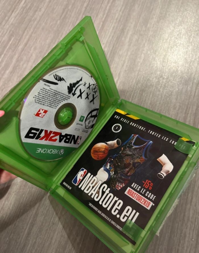 Xbox One NBA 2k19 - photo numéro 2