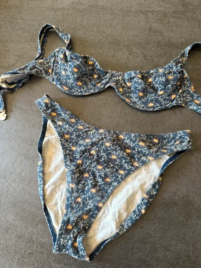Maillot de bain 2 pièces Vicidomini Taille 3 petit