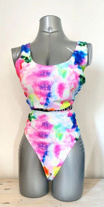 Ensemble pole dance Sweet Candy