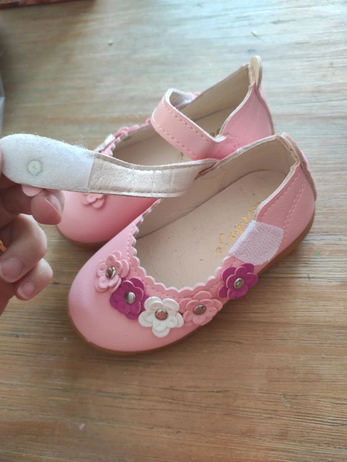 Ballerine enfant rose à fleurs pointure 24 neuve - photo numéro 6