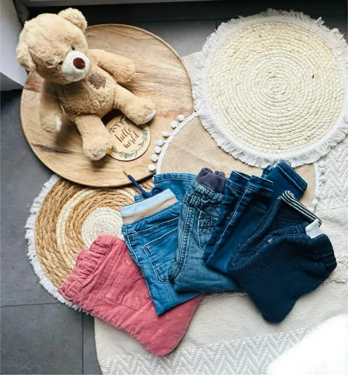 Lot de 5 pantalons 18 mois (+1 jeans)