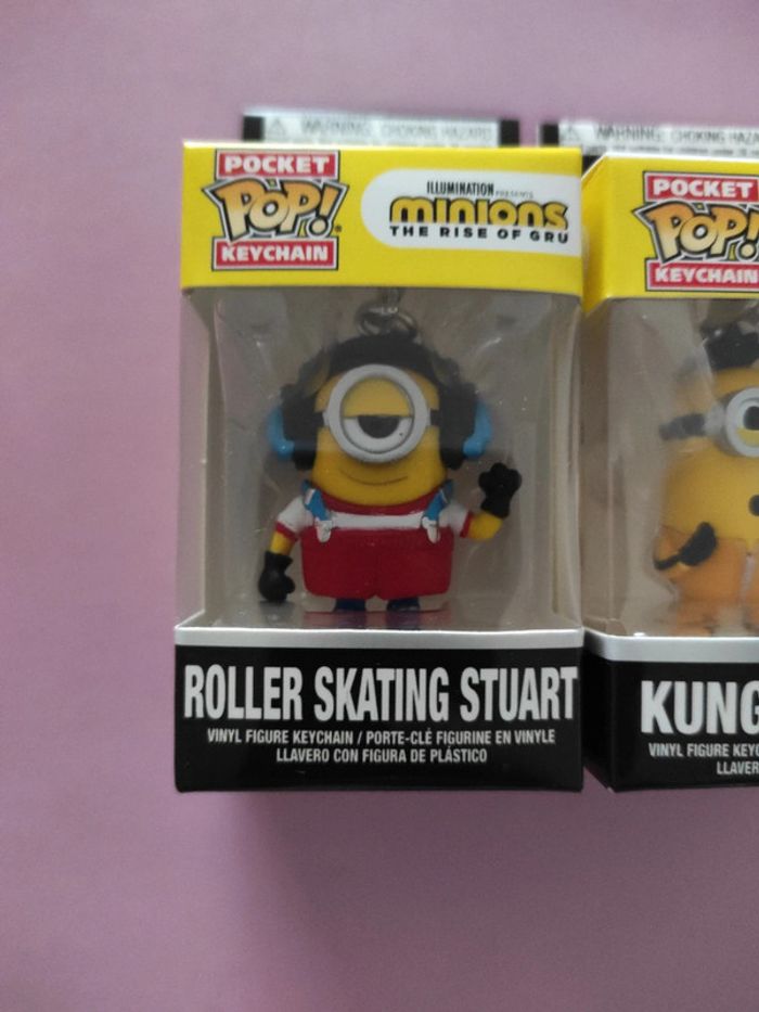 lot 2 porte-clés figurine pocket pop minions kung fu kevin & roller skating stuart - photo numéro 6