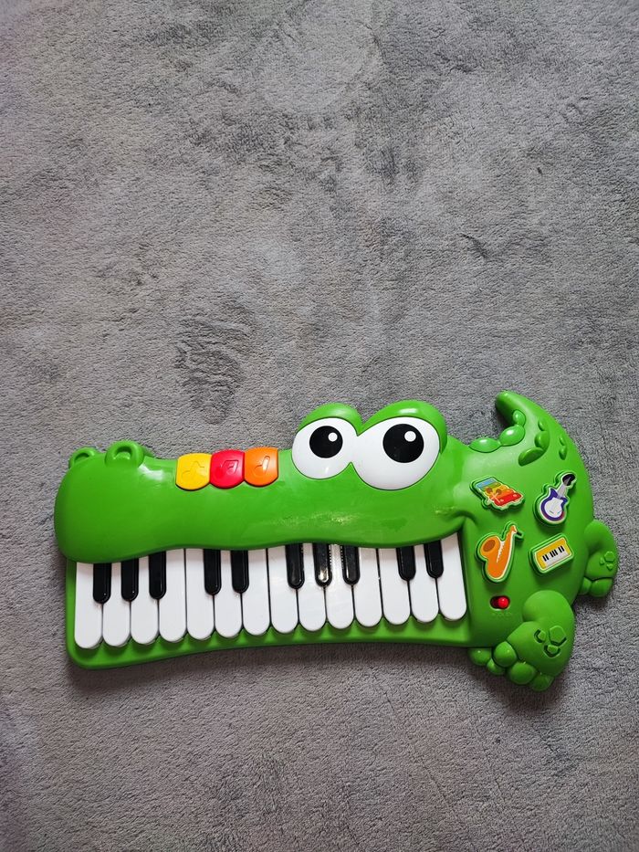 Piano crocodile