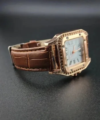 Montre marron & dorée femme, style rétro